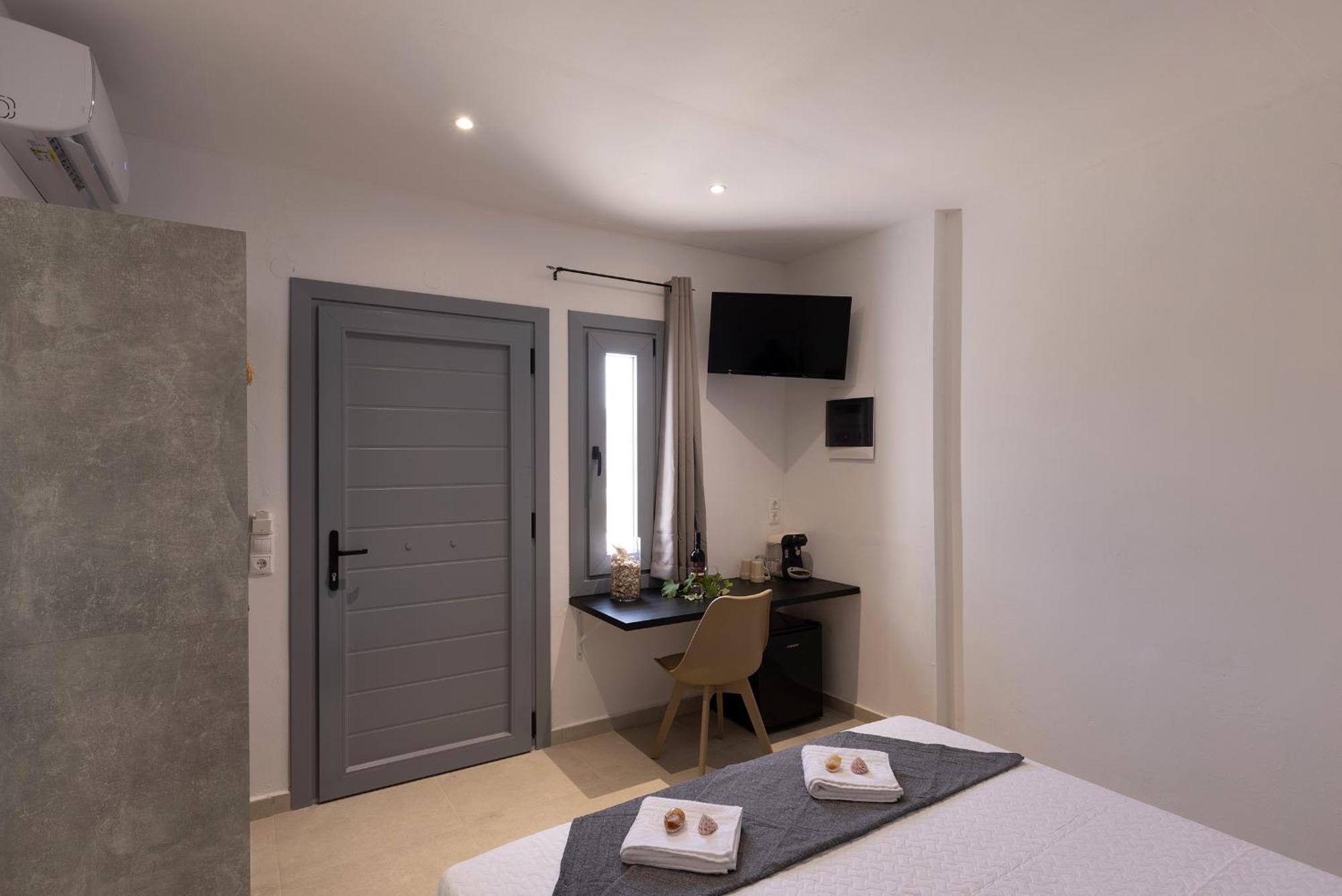 Chrysonisos Suites Kini Exterior foto